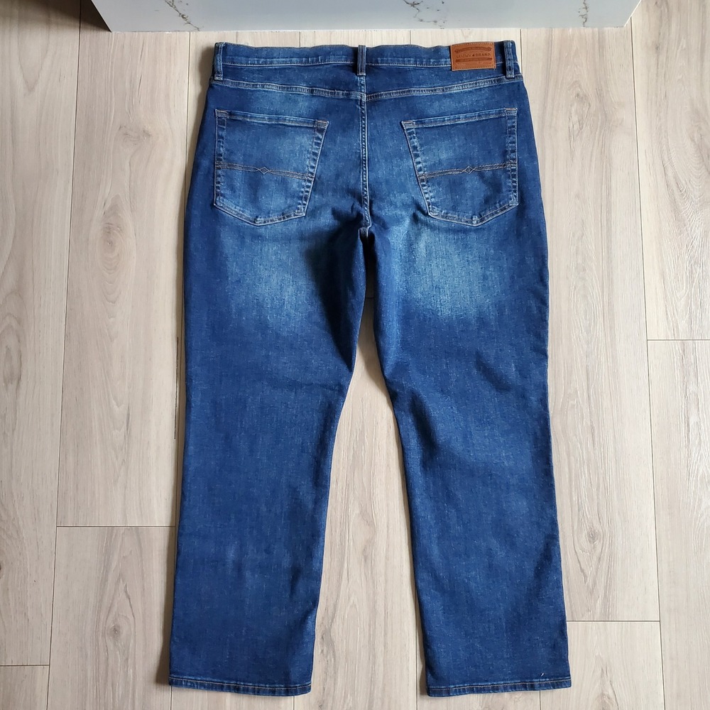 Lucky Brand Jeans Mens 40x30 Blue 223 Straight Leg Stretch Denim Pants Dark Wash - Picture 2 of 11